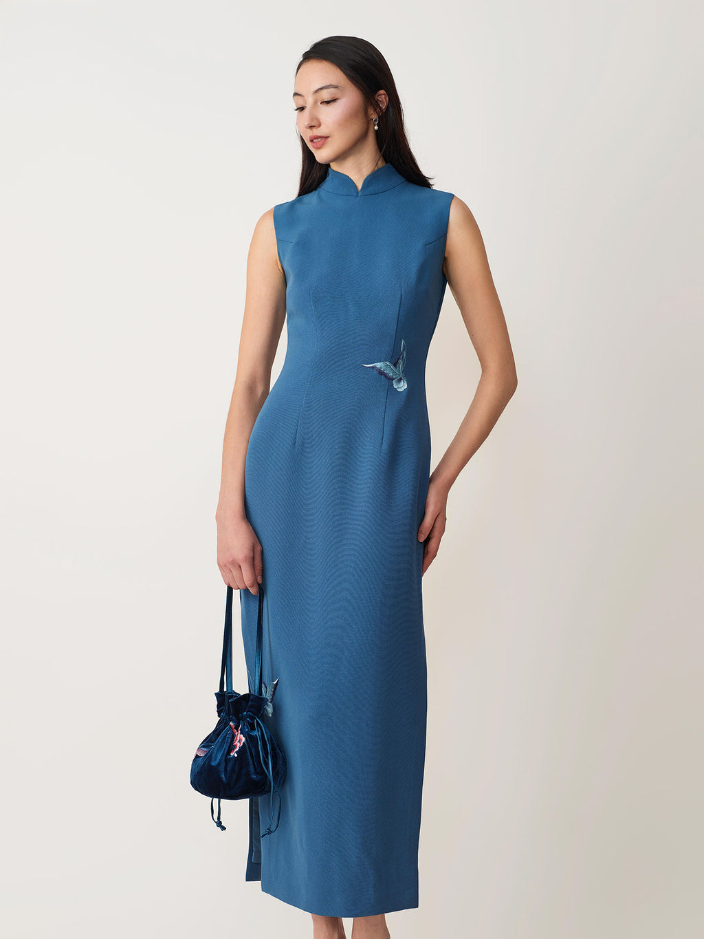 Twin Butterfly Embroidered Sleeveless Qipao