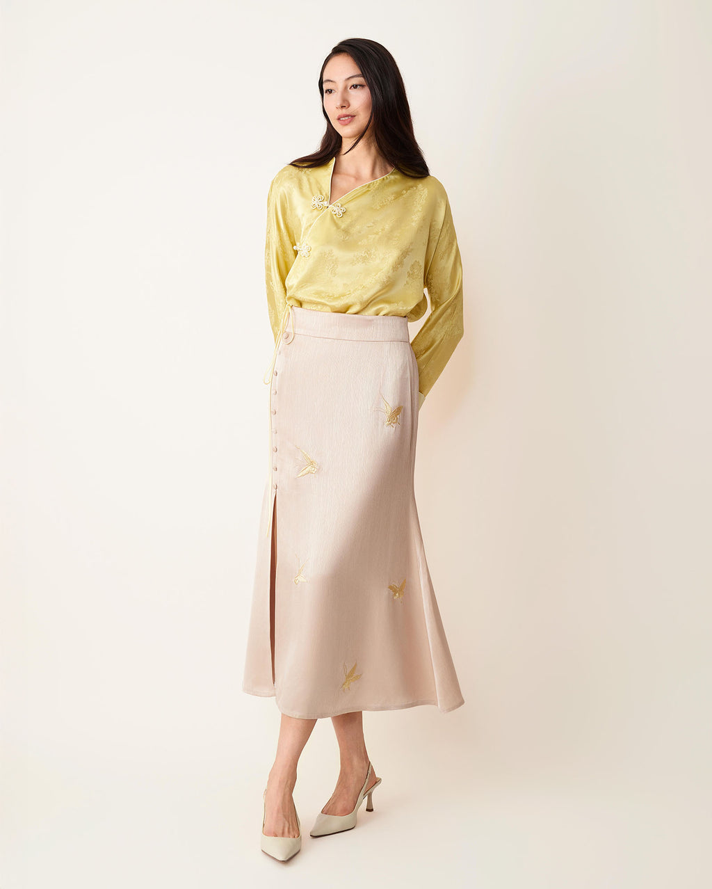 Flower Button Ribbon Blouse Lemon & Pearl