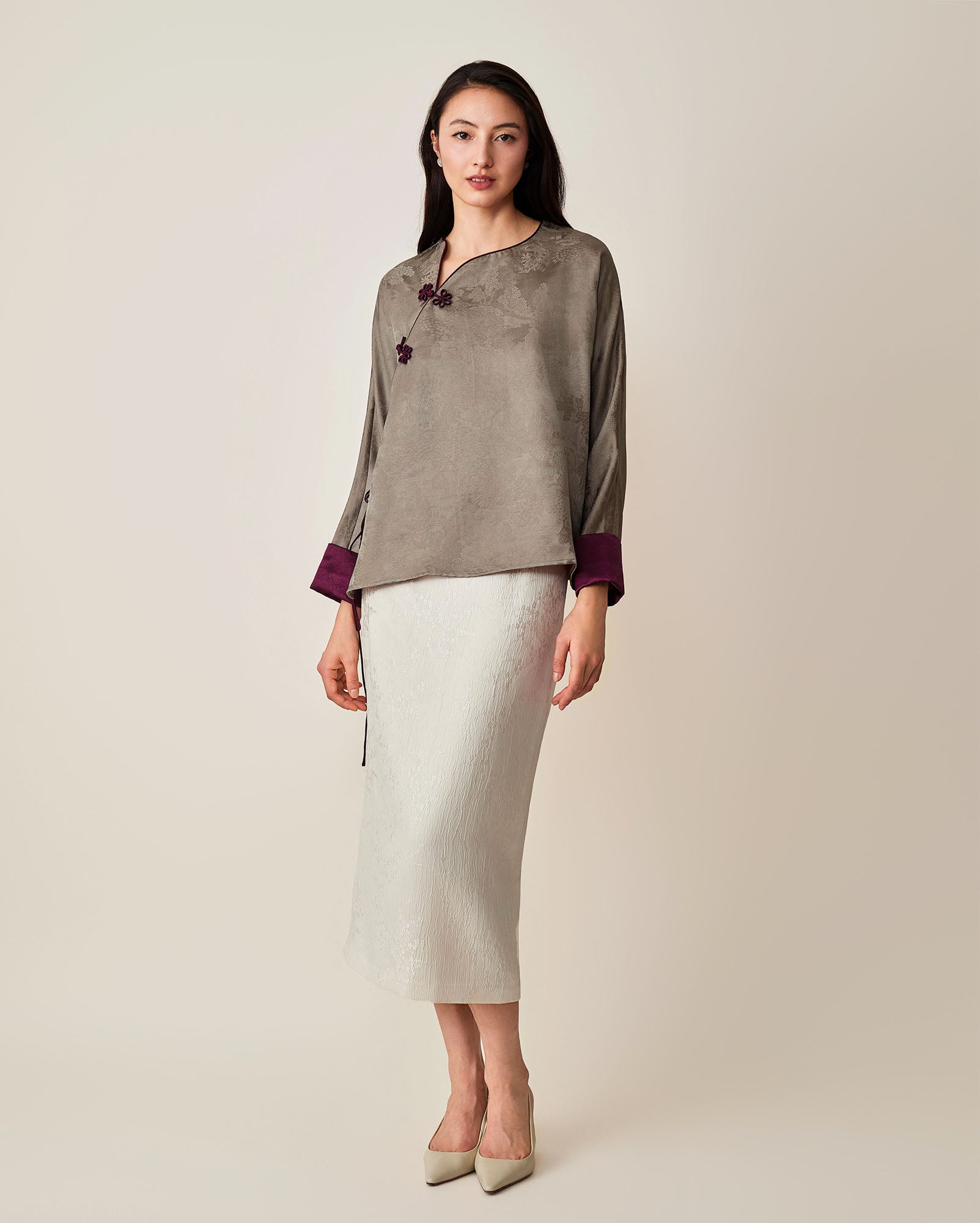 Flower Button Ribbon Blouse Gray