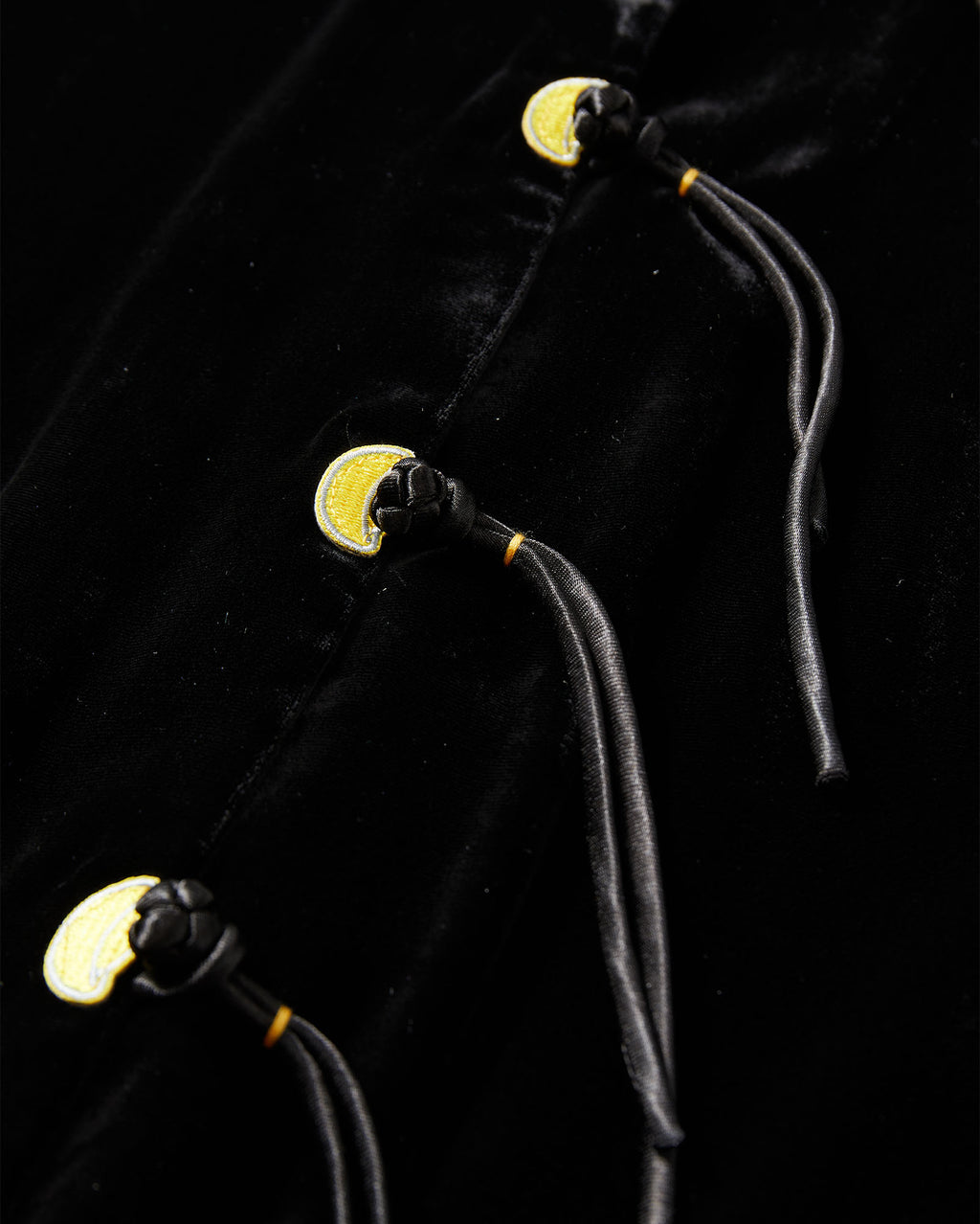 Yuan-Bao Luck Jacket Forest Black