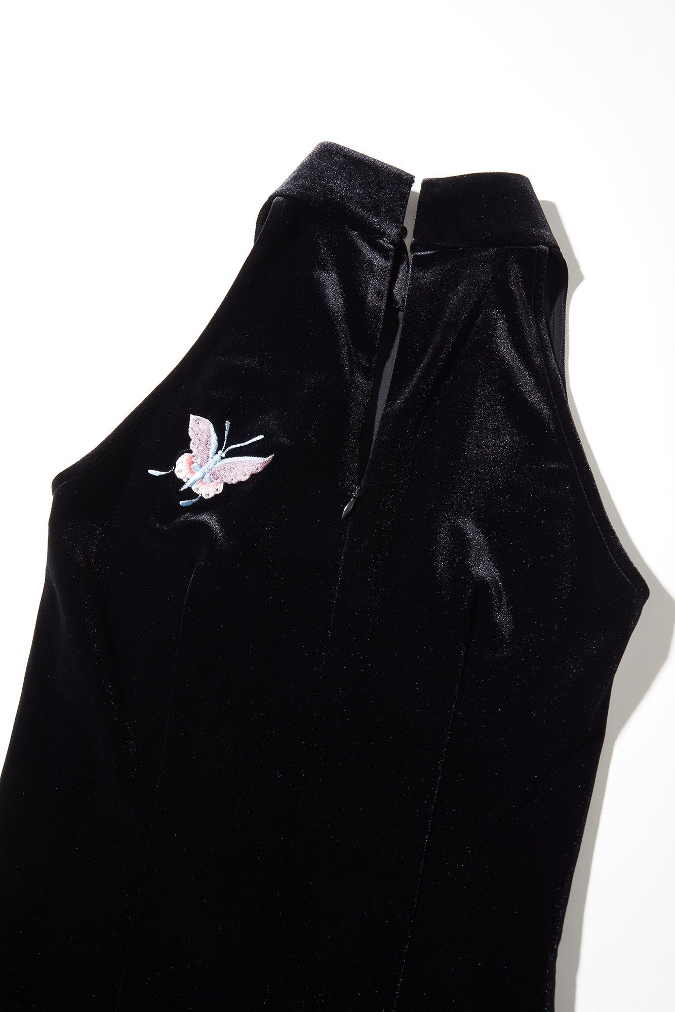 Butterfly Embroidered Halter-Neck Modern Qipao