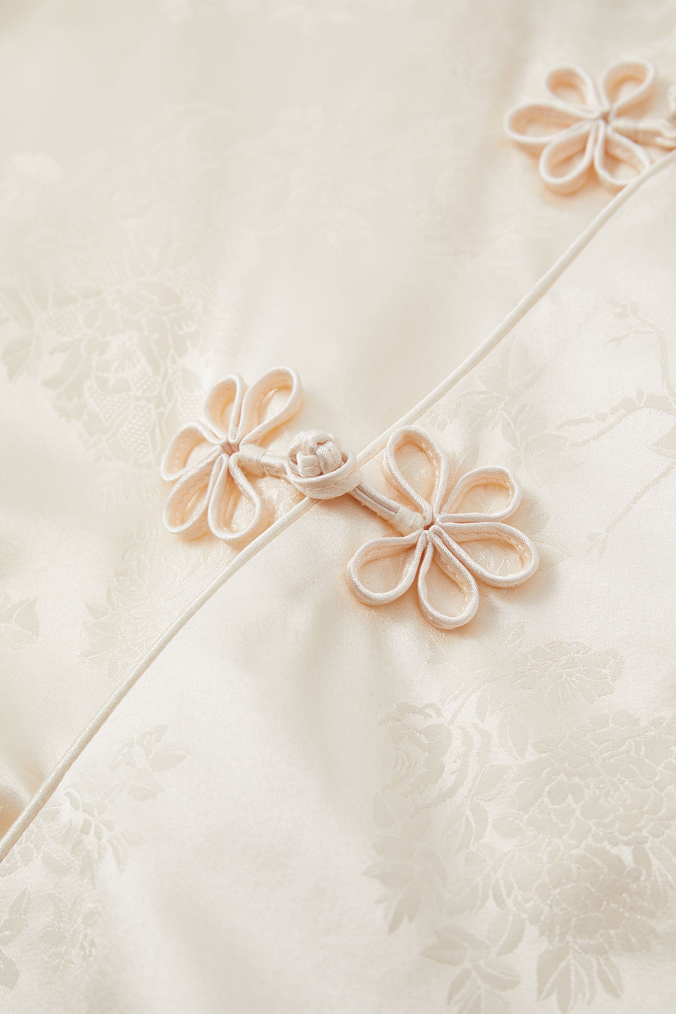 Flower Button Ribbon Blouse Lemon & Pearl