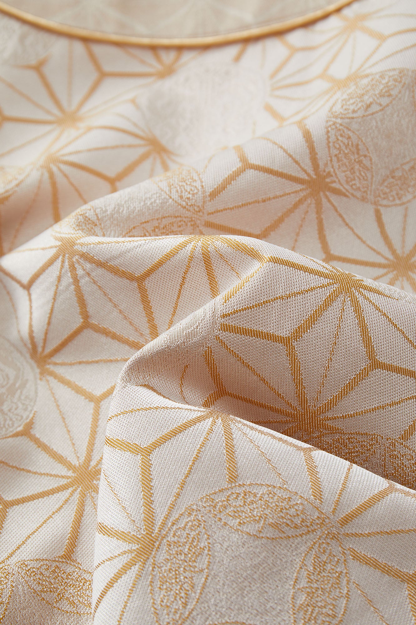 Dragon Flower Button Short Vest