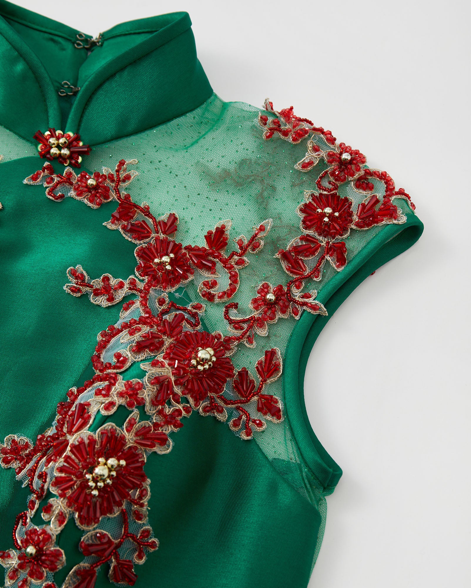 Beaded Rose Gauze Spliced Short Qipao Green