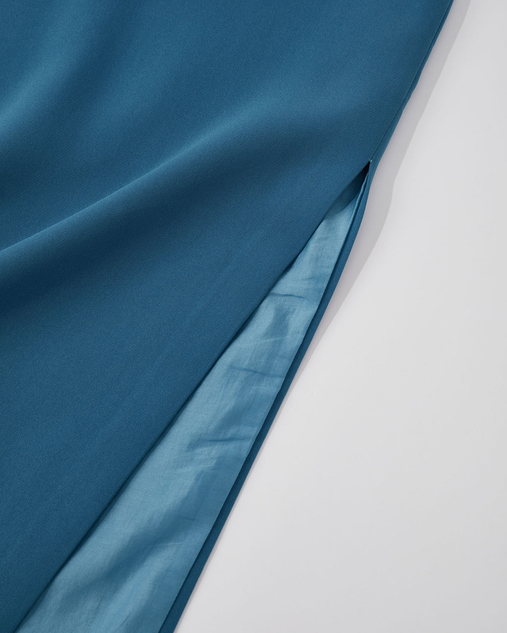 Twin Butterfly Embroidered Sleeveless Qipao