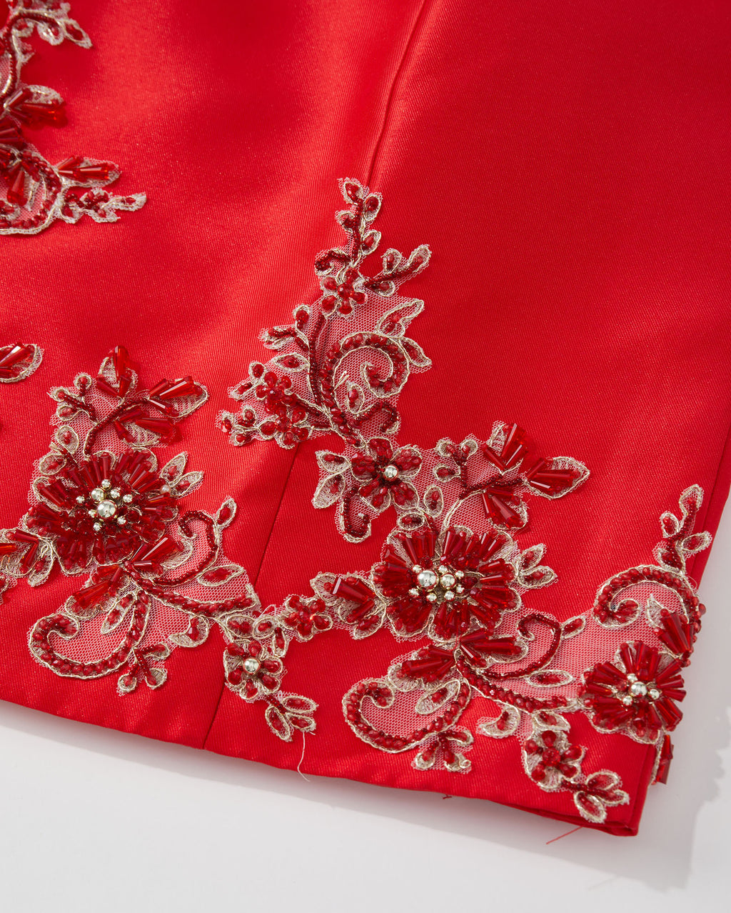 Beaded Rose Gauze Spliced Short Qipao Red