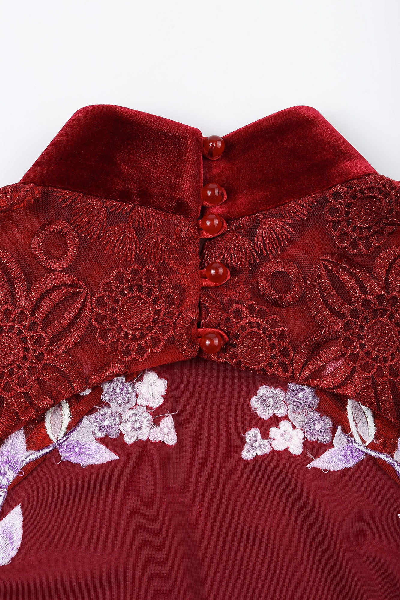 Purple Wisteria Embroidered Lace Spliced Backless Qipao