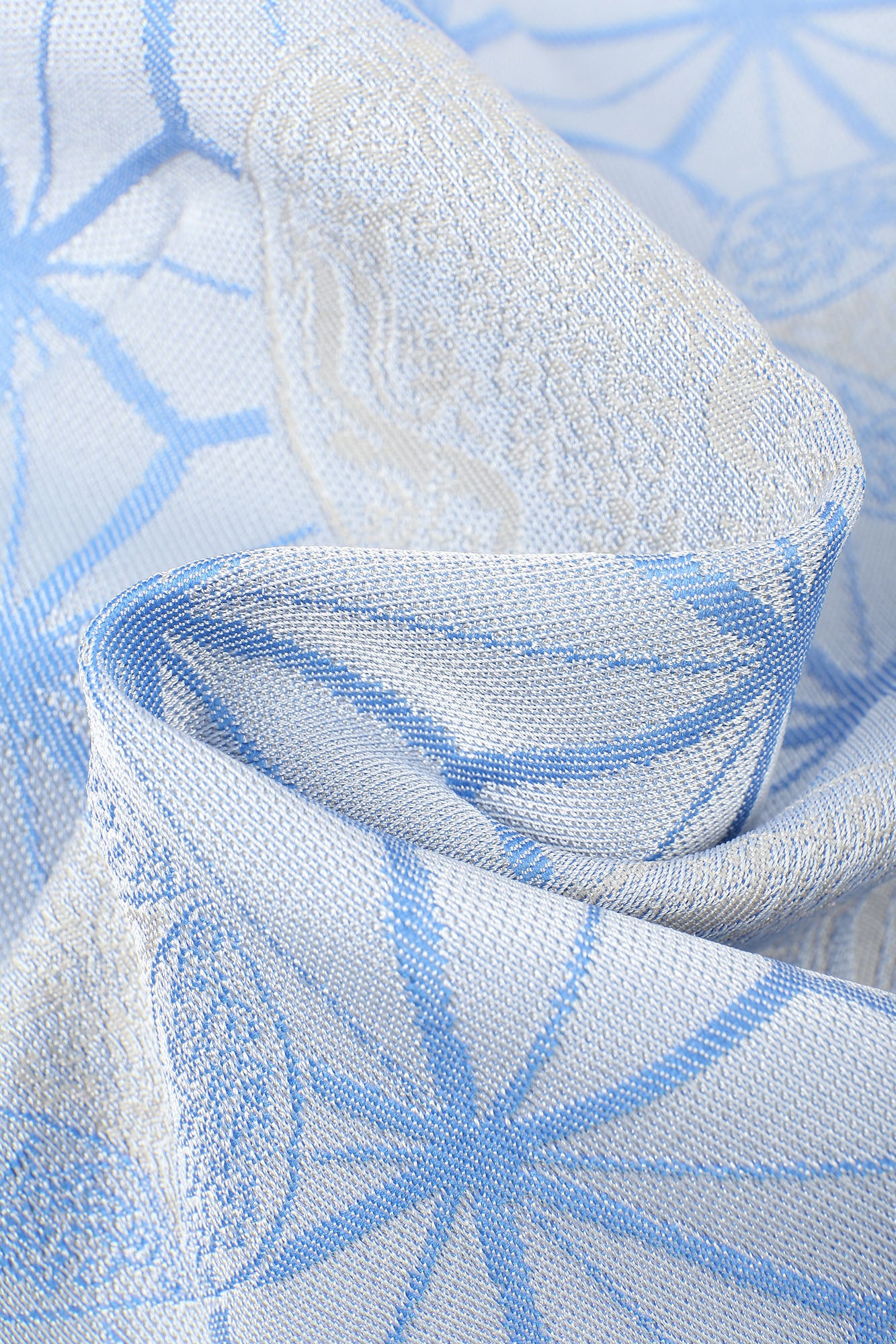 Dragon Slant Cut Flower Button Jacket